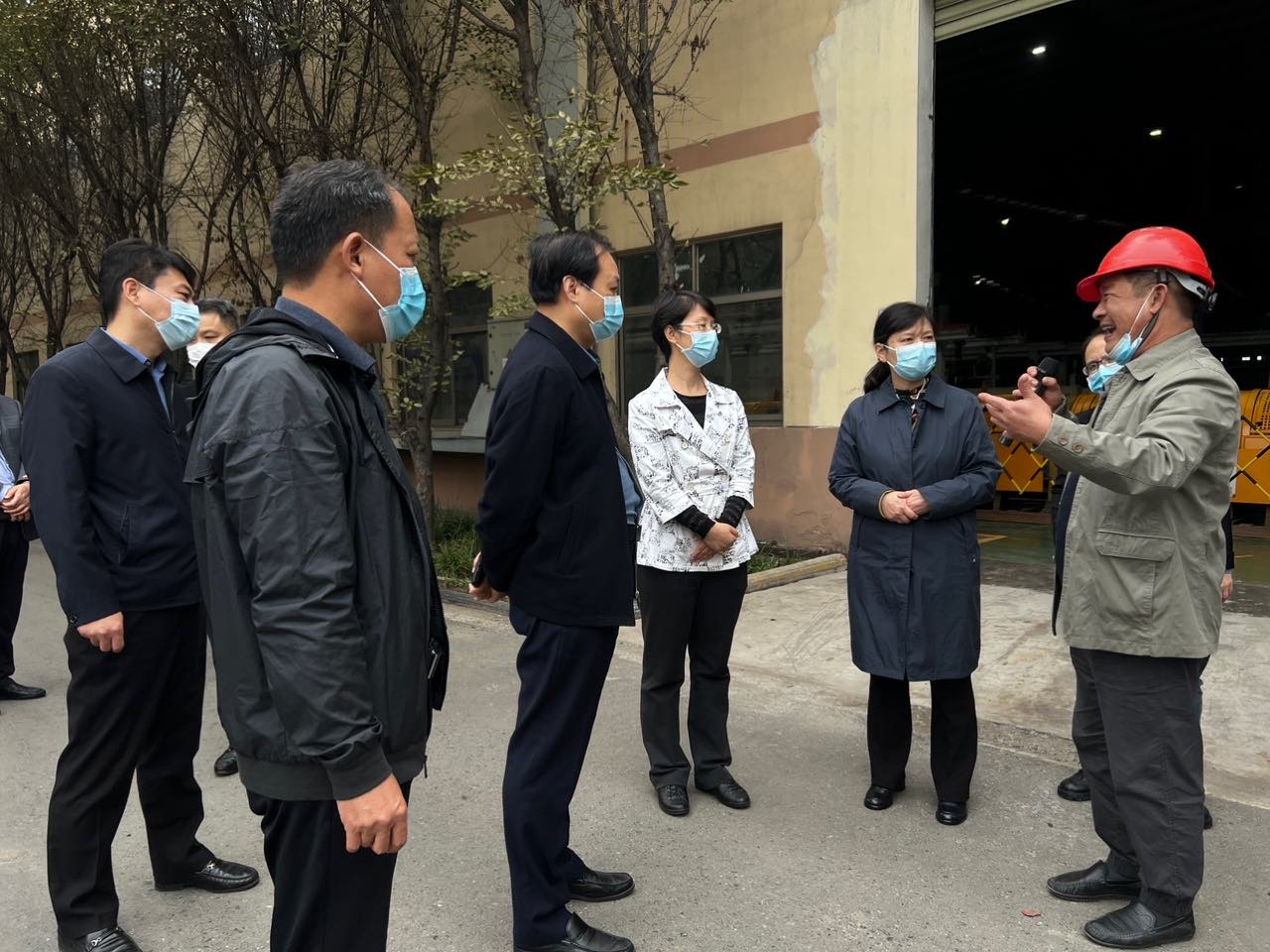 省政府穩住經濟大盤督導和服務工作組蒞臨我司指導工作